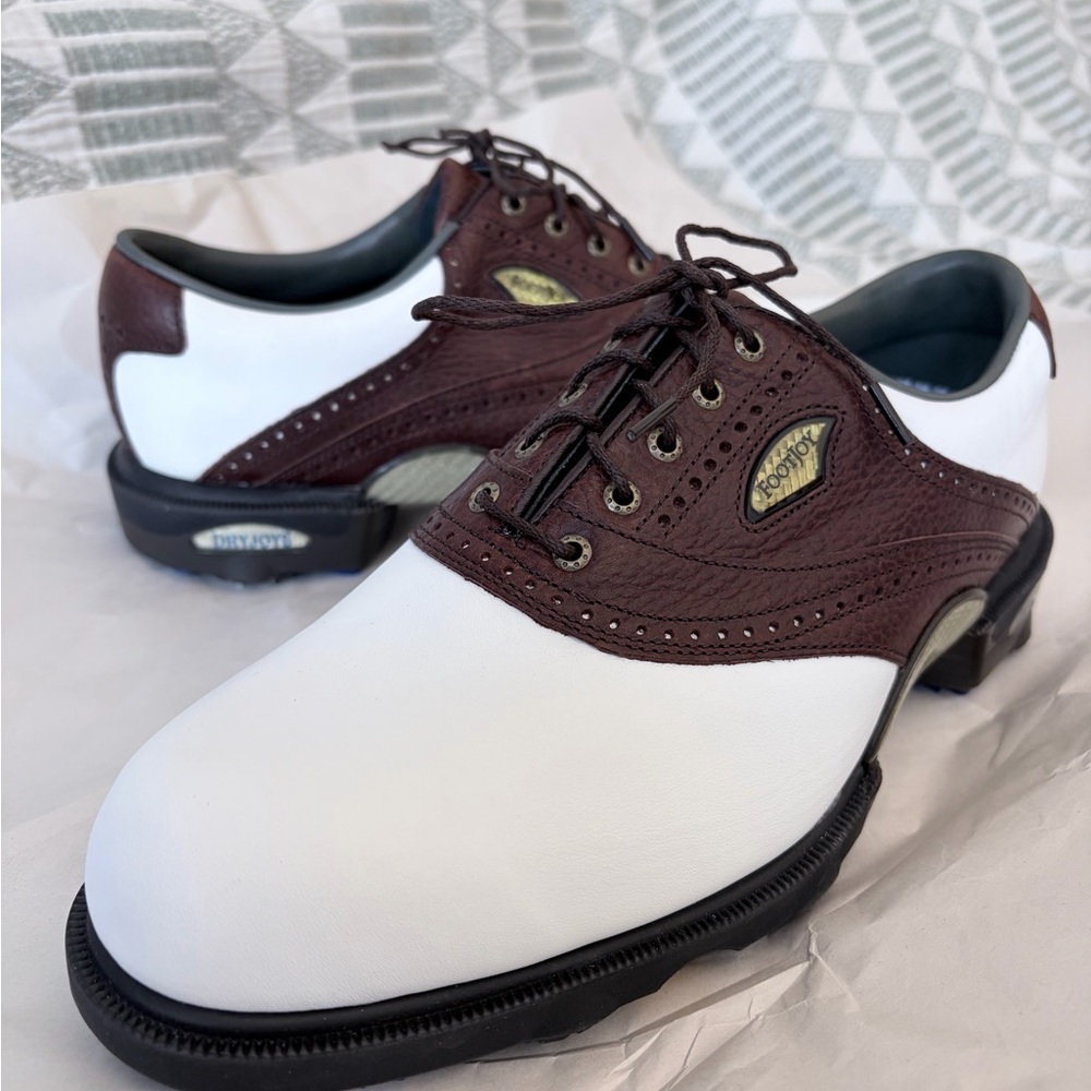 Dryjoys Footjoy Men’s Golf Shoe